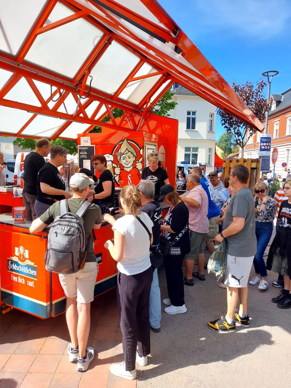 Rege Nachfrage am Getränkestand
